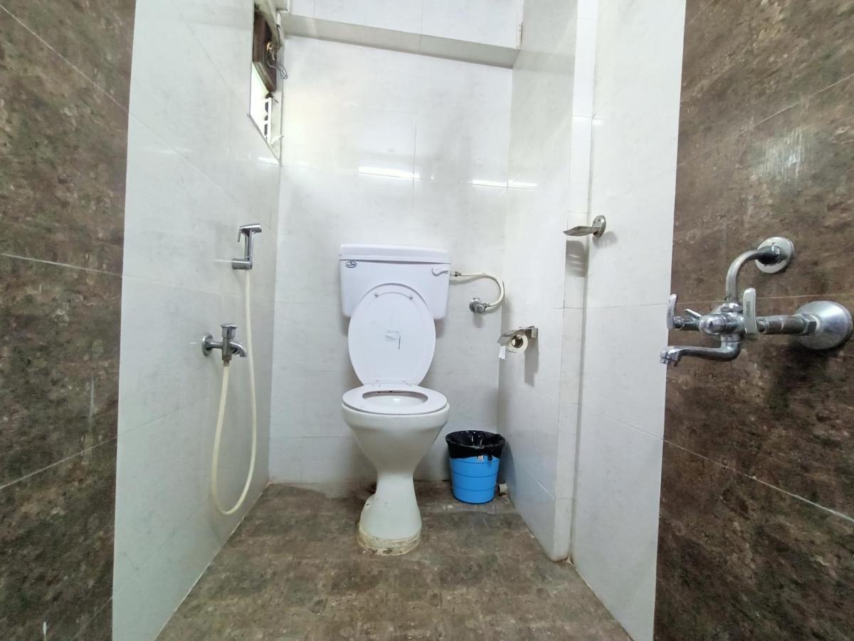Kalpataru Hometel Мумбаи Экстерьер фото